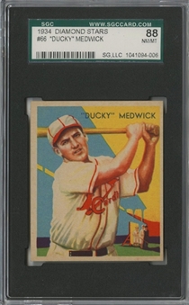 1934 Diamond Stars #66 Ducky Medwick – SGC 88 NM/MT 8